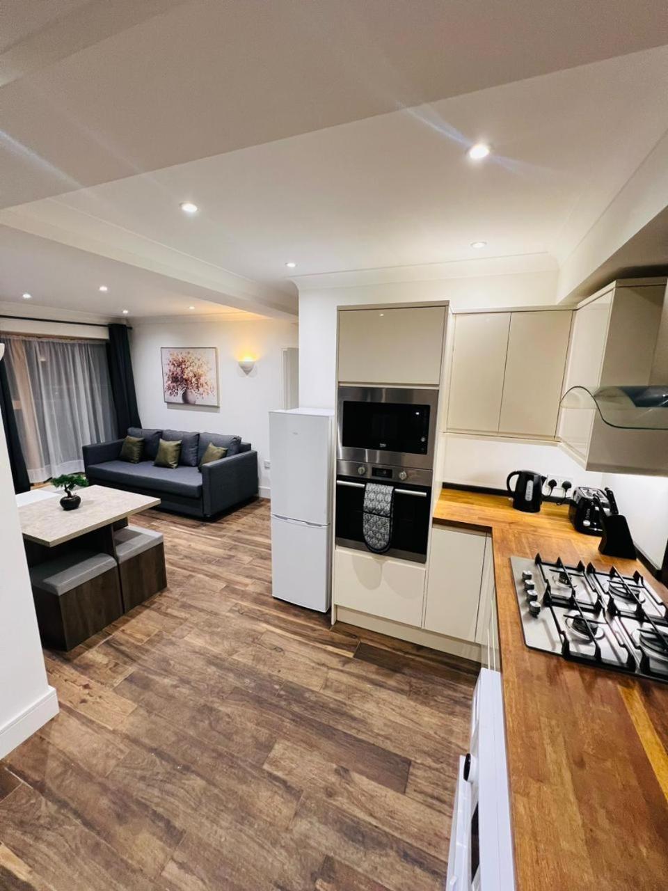 Luxury Apartment Near London Centre, Near Train Station, E1 Exterior foto